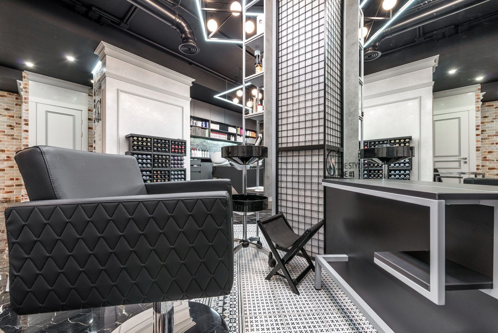 Lumen Beauty Room 2